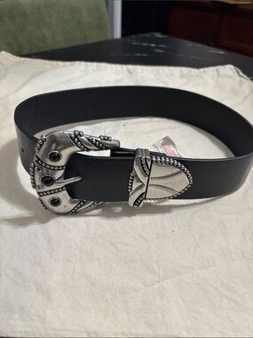 Primark Black Men’s Belt with Decorative Silver Buckle